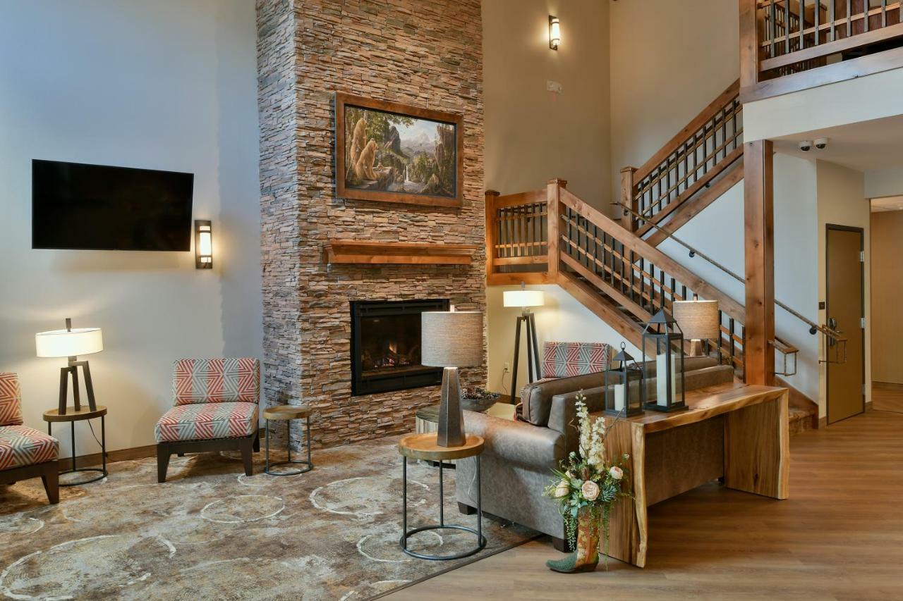 Grandstay Hotel & Suites Sisters Eksteriør bilde